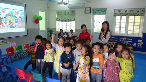 Đoạn video dạy hát nâng cao cô giáo Phạm Thị Hiền bài hát  Vui đến trường  nghe hát  Giọt sương và ánh mắt trẻ thơ  Trò chơi Khiêu vũ cùng cô.